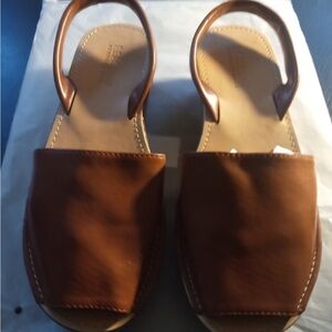 Reaction Kenneth Cole Brown Women's Sandals